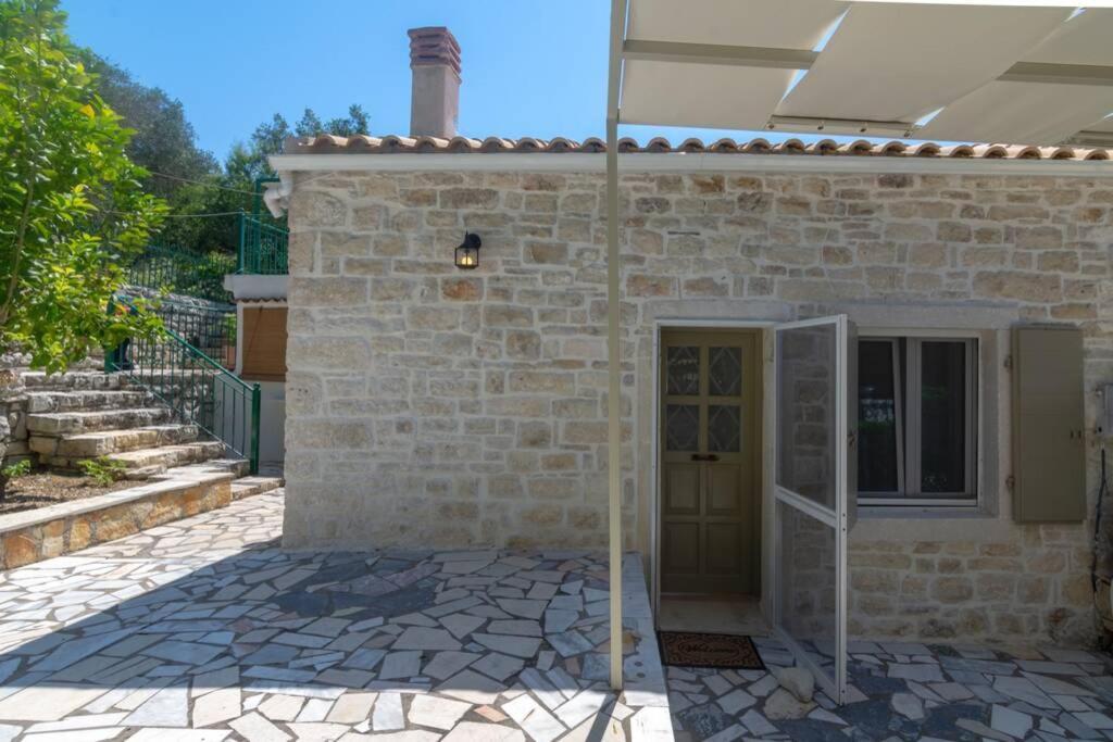 Thanos Cottage Vlachopoulátika Exterior photo